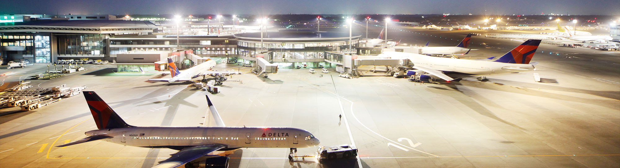 【公式】成田エアポートレストハウス｜成田空港内唯一のホテル